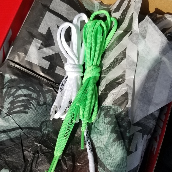 Nike Huarache off white (Size 10) - Picture 2 of 2